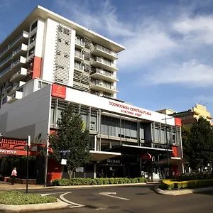 Plaza Apartahotel